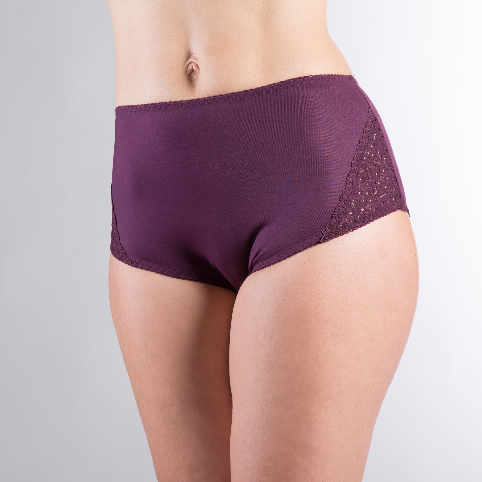 ms pomelo brownie in chief plum brief front main image